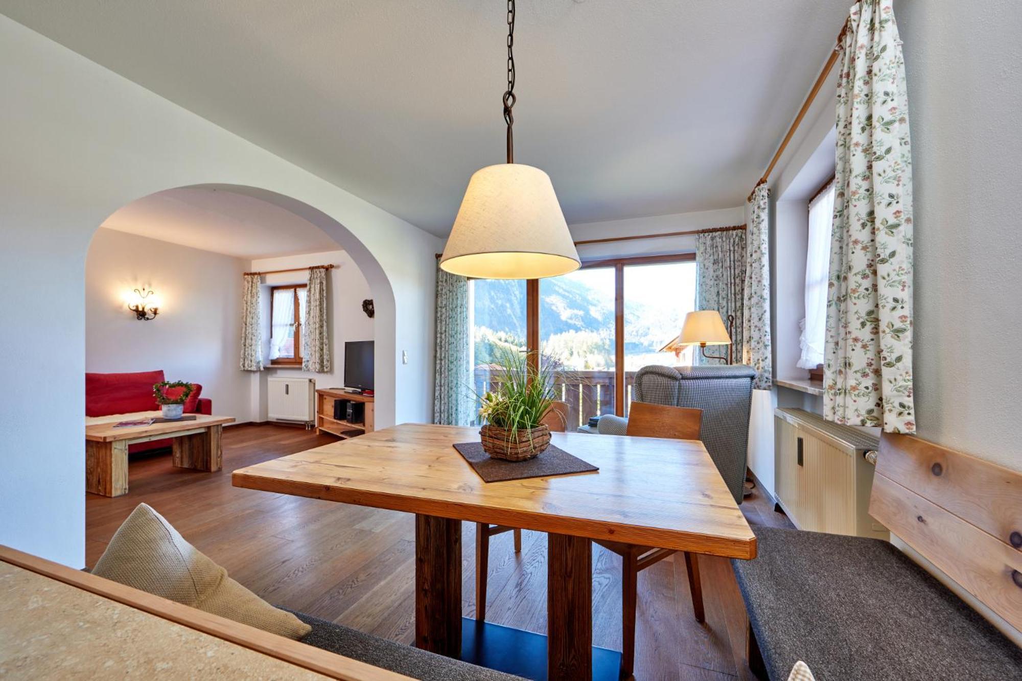 Appartements Christiane Knoepfle Oberammergau Esterno foto